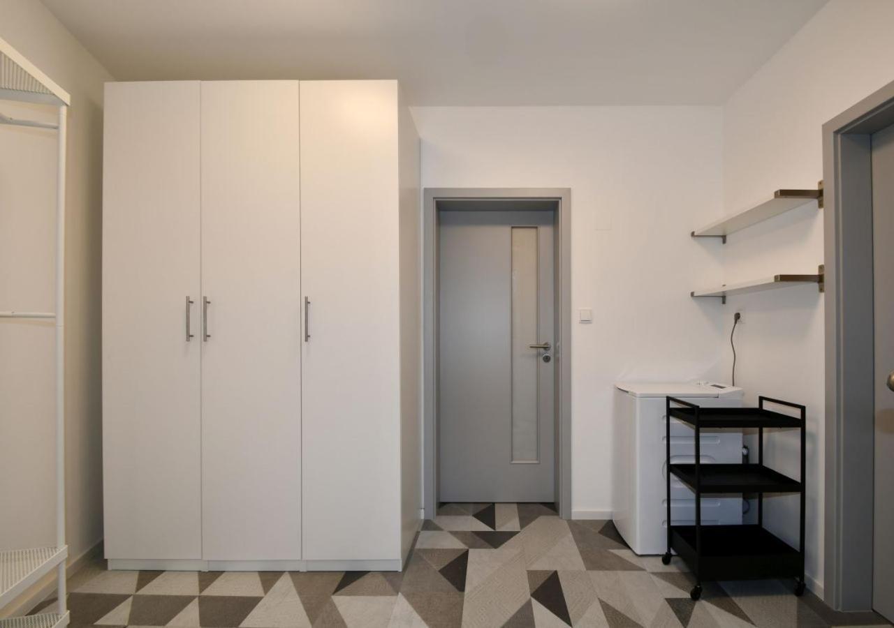 Apartmán Efi Holzova 28 *